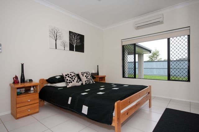 15 Springbrook Avenue, REDLYNCH QLD 4870, Redlynch - Thumbnail 4