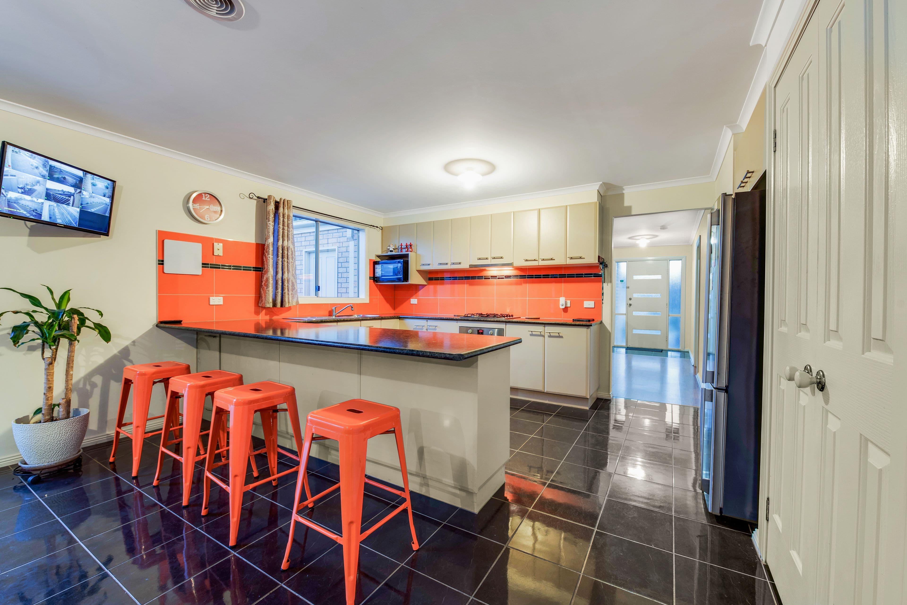 42 Barmera Way, Truganina VIC 3029, Truganina - Thumbnail 4