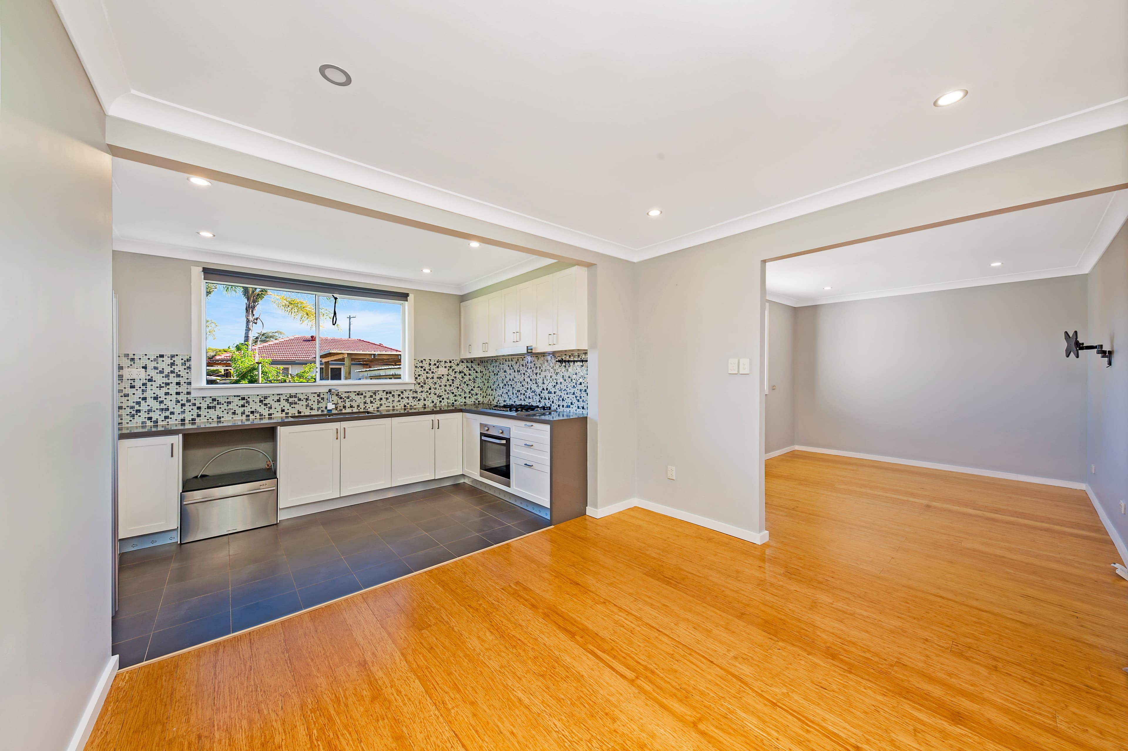 88 North Liverpool Road, Heckenberg - Thumbnail 2