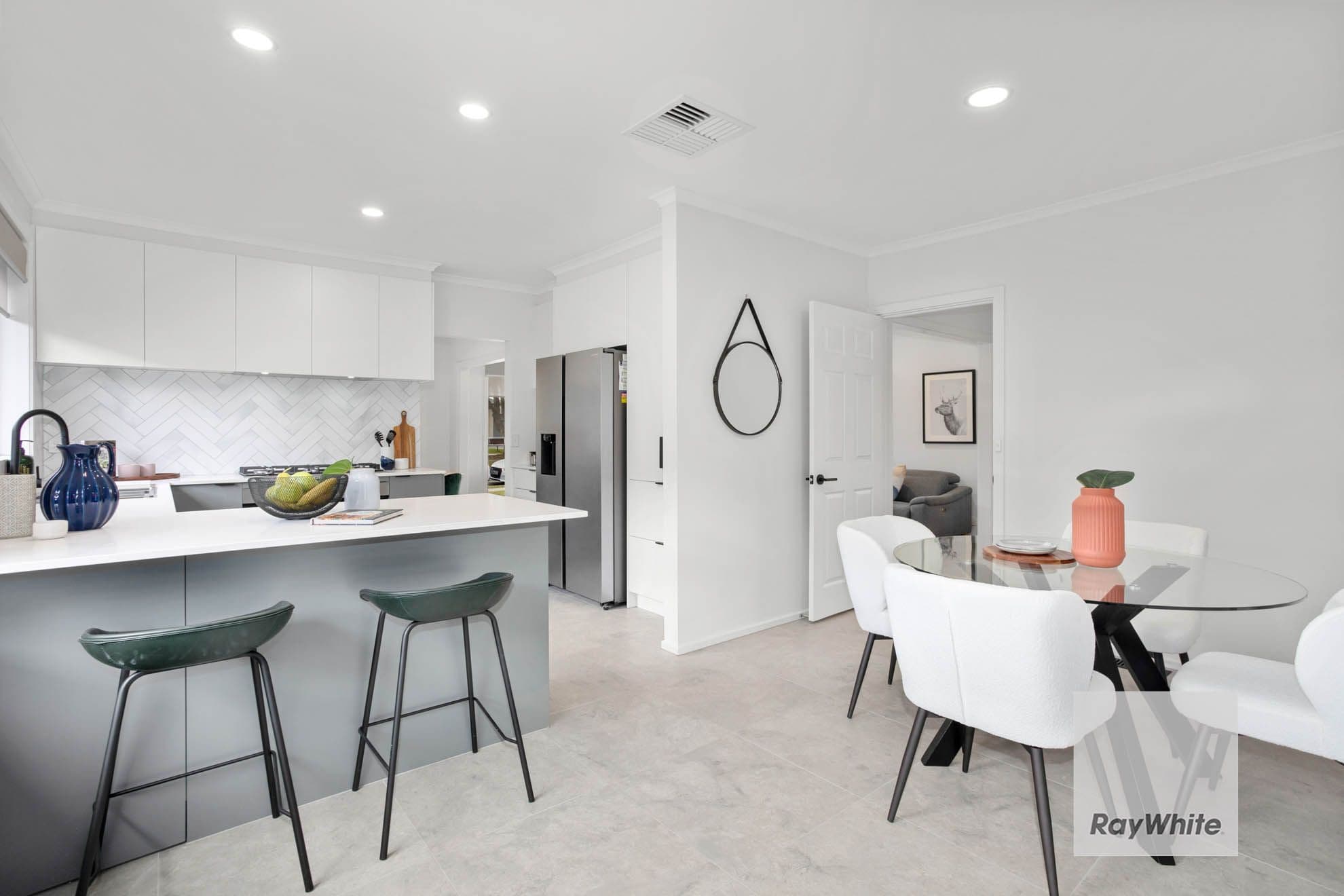 51 Apollo Road, Taylors Lakes VIC 3038, Taylors Lakes - Thumbnail 4