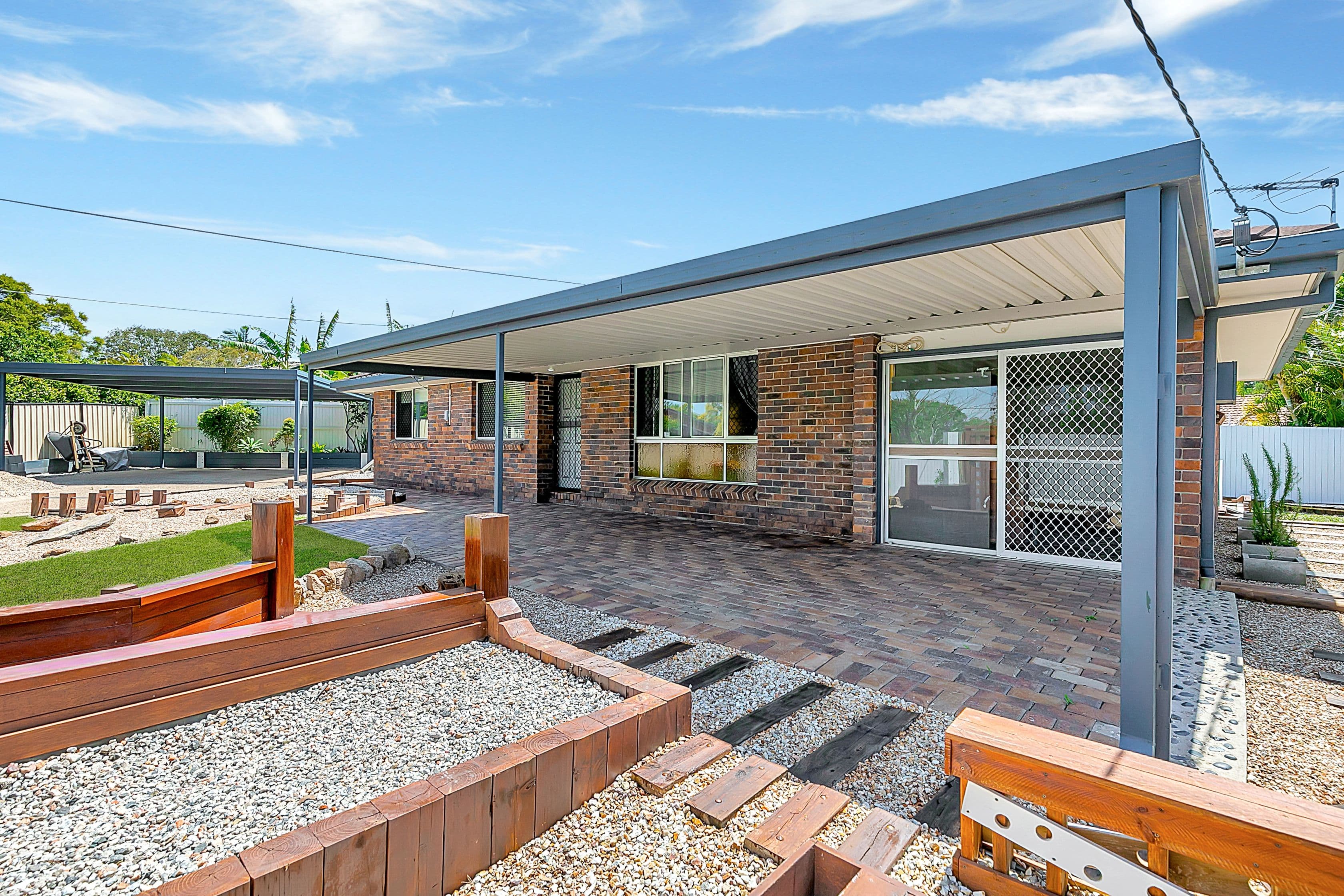 4 Ascot Court, Alexandra Hills QLD 4161, Alexandra Hills - Thumbnail 2