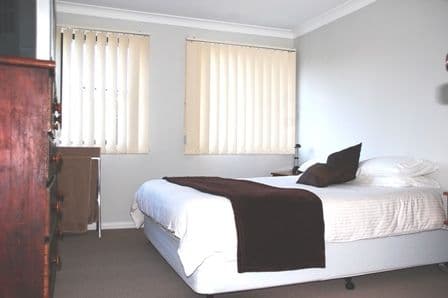 11-13 Pye Avenue, NORTHMEAD NSW 2152, Northmead - Thumbnail 5