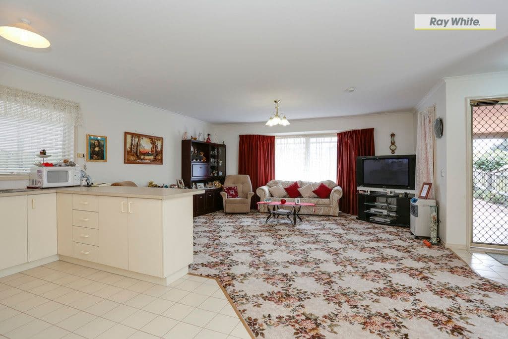 135 First Avenue, ROSEBUD VIC 3939, Rosebud - Thumbnail 5