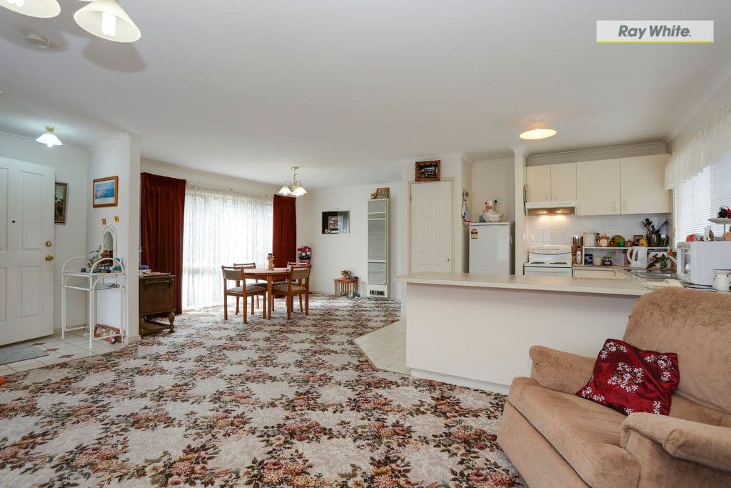 135 First Avenue, ROSEBUD VIC 3939, Rosebud - Thumbnail 6