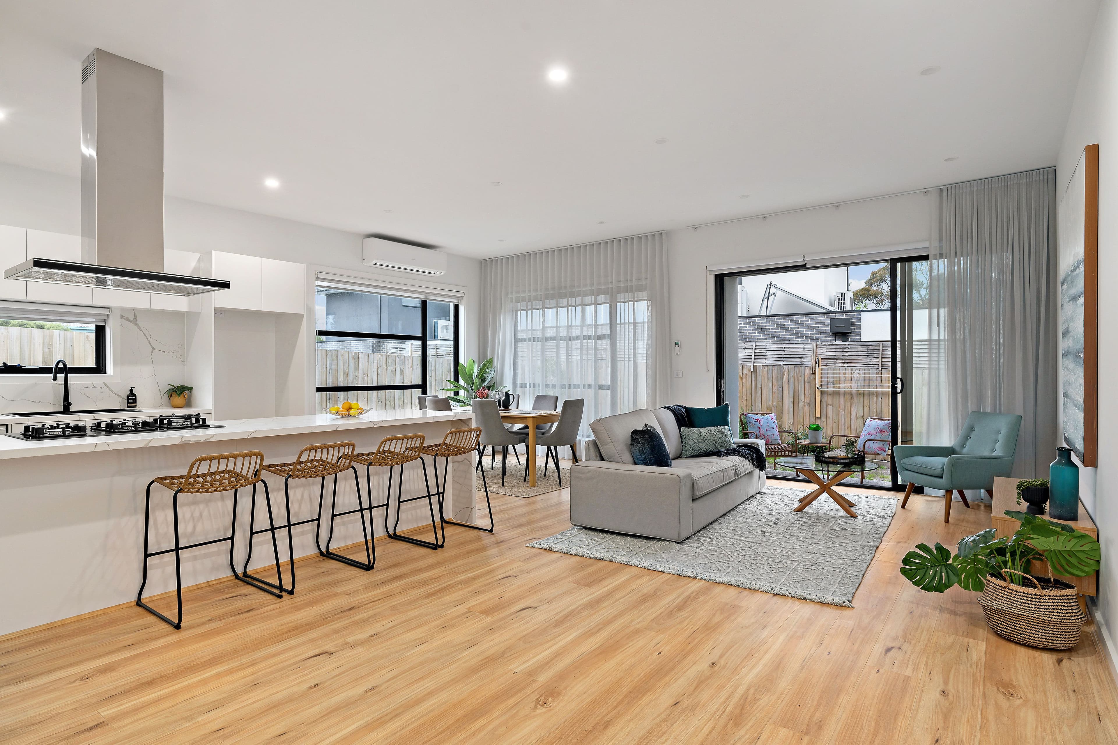 5B Collins Street, Chadstone VIC 3148, Chadstone - Thumbnail 2