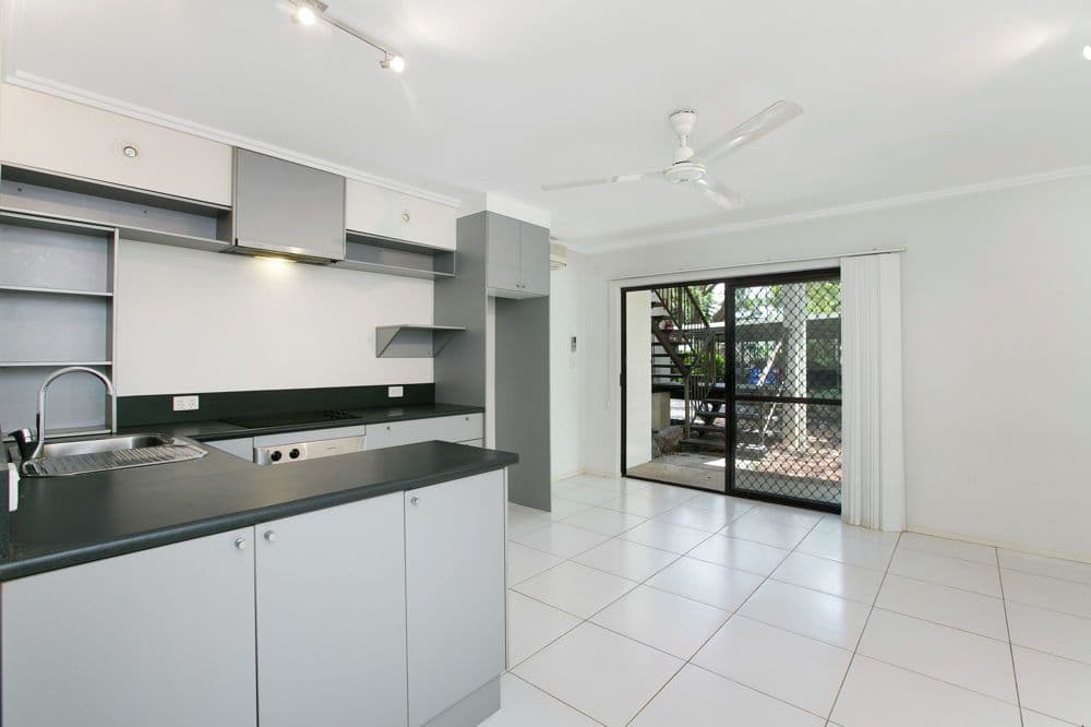 4 McPherson Close, Edge Hill QLD 4870, Edge Hill - Image 1