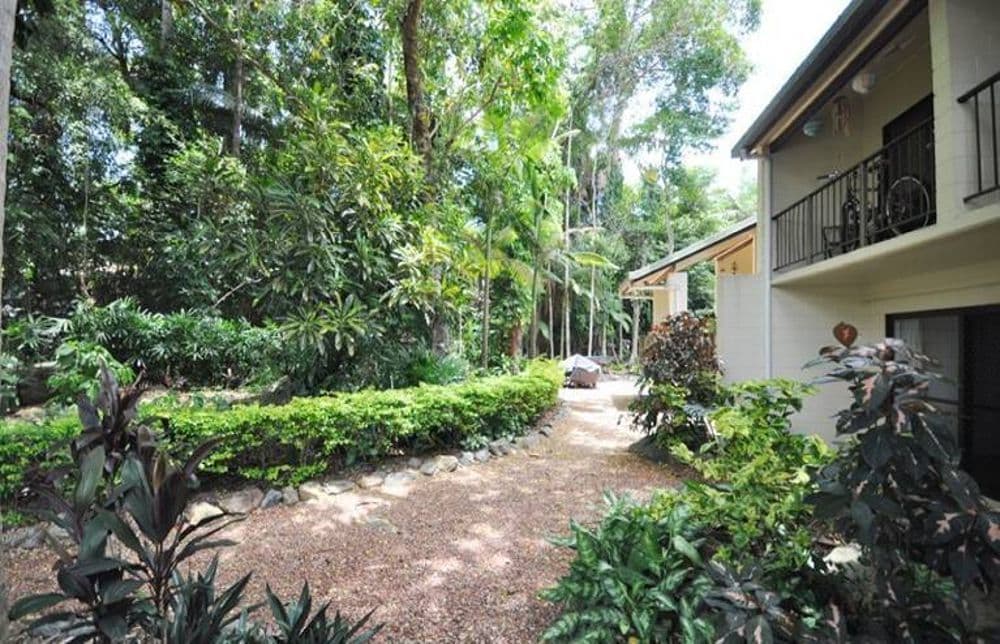 4 McPherson Close, Edge Hill QLD 4870, Edge Hill - Thumbnail 4