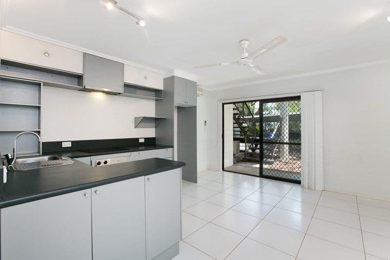 4 McPherson Close, Edge Hill QLD 4870, Edge Hill - Thumbnail 8