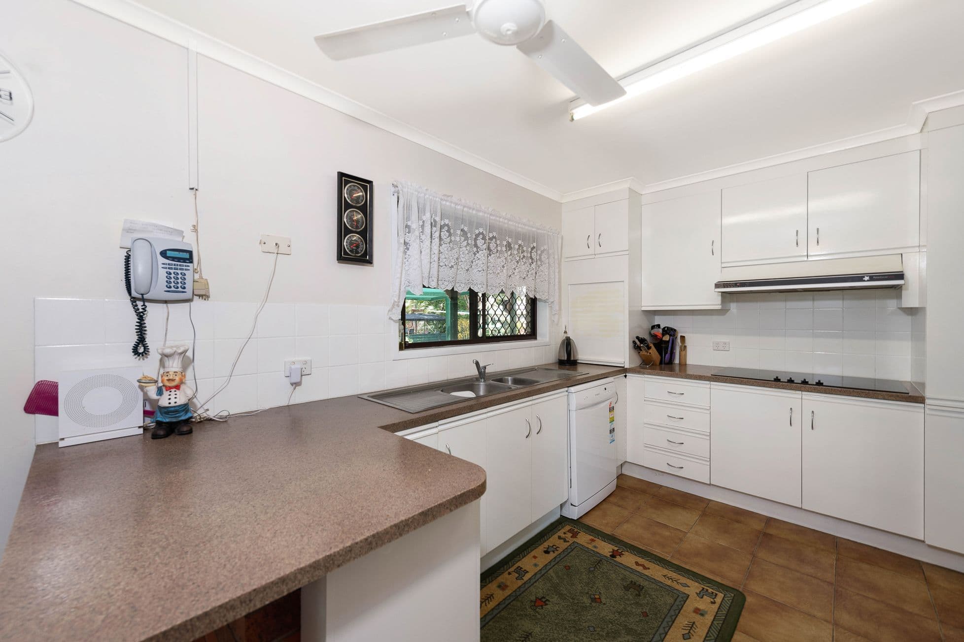 30 Gray Avenue, Bundaberg South QLD 4670, Bundaberg South - Thumbnail 6