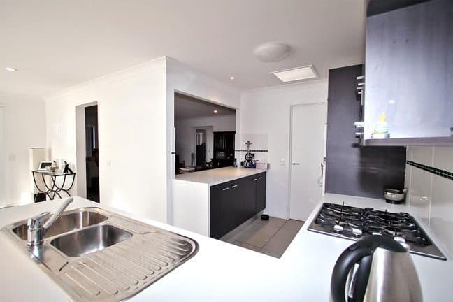 13 Wallum Close, CARSELDINE QLD 4034, Carseldine - Thumbnail 8