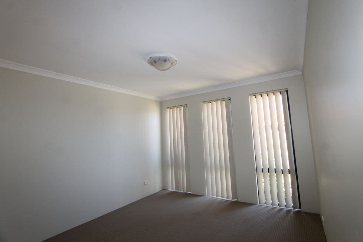 64 Jedburgh Loop, Sinagra WA 6065, Sinagra - Thumbnail 3