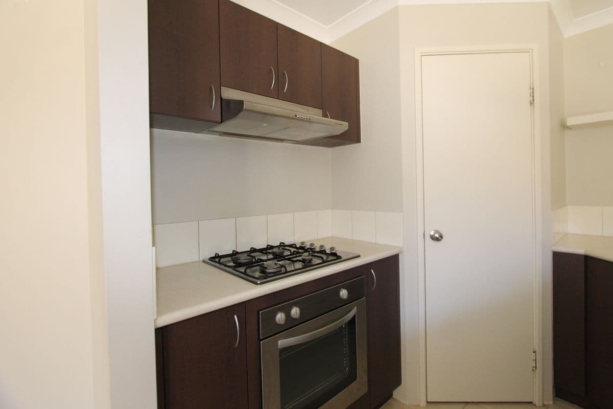 64 Jedburgh Loop, Sinagra WA 6065, Sinagra - Thumbnail 4