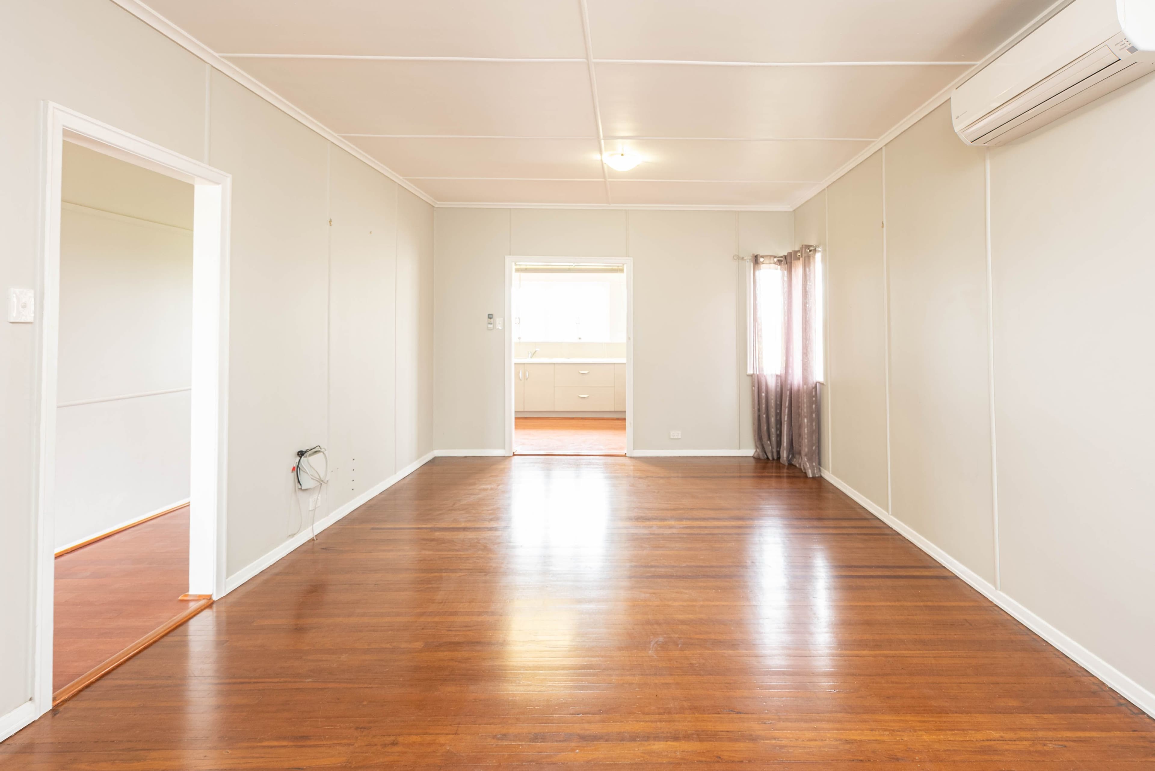 8 Lower Cross Street, Goodna QLD 4300, Goodna - Thumbnail 3