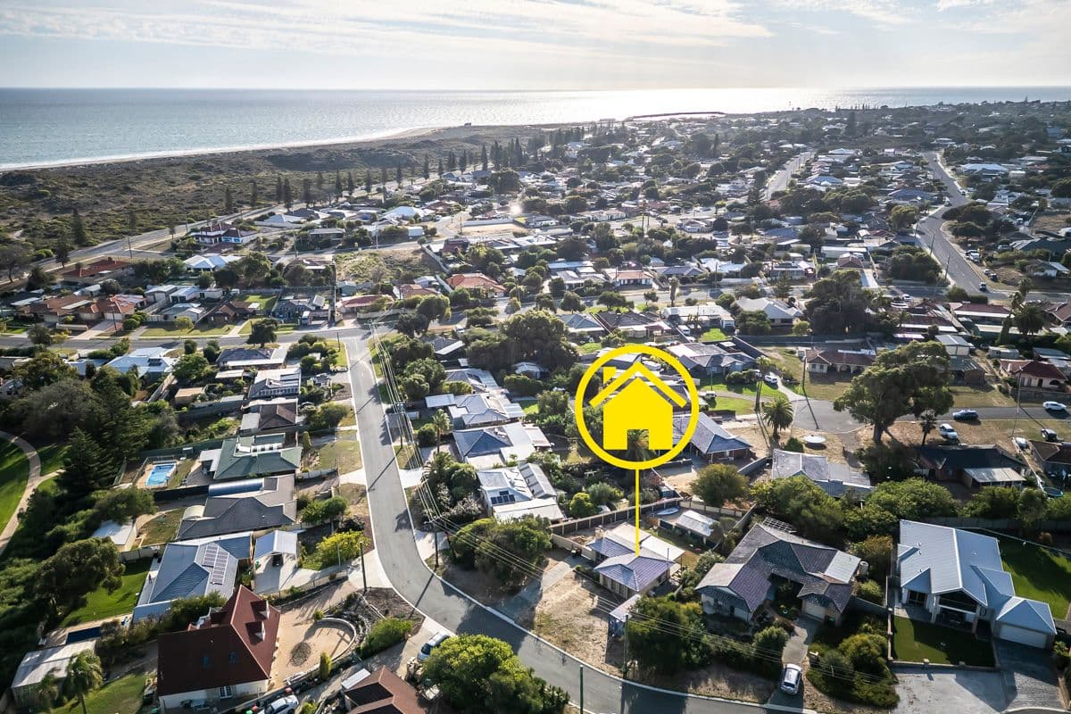 11 Mitchell Place, Two Rocks WA 6037, Two Rocks - Thumbnail 2