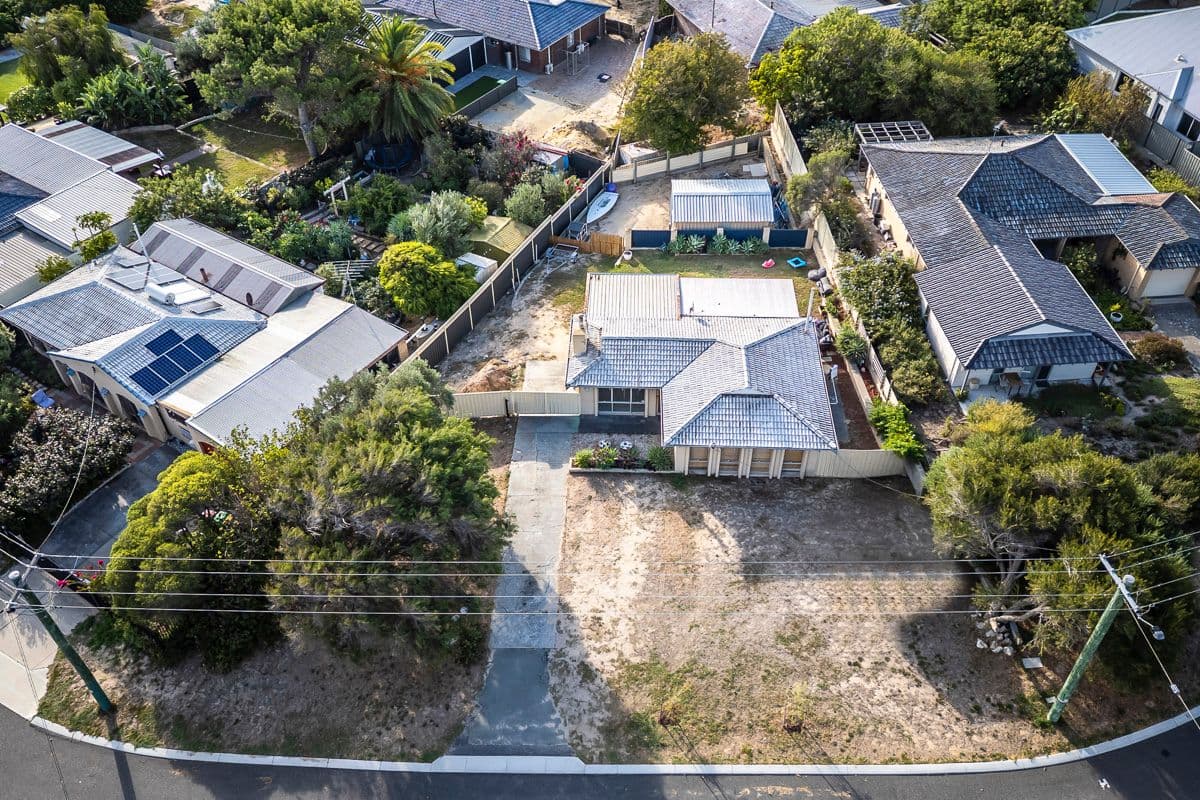 11 Mitchell Place, Two Rocks WA 6037, Two Rocks - Thumbnail 3