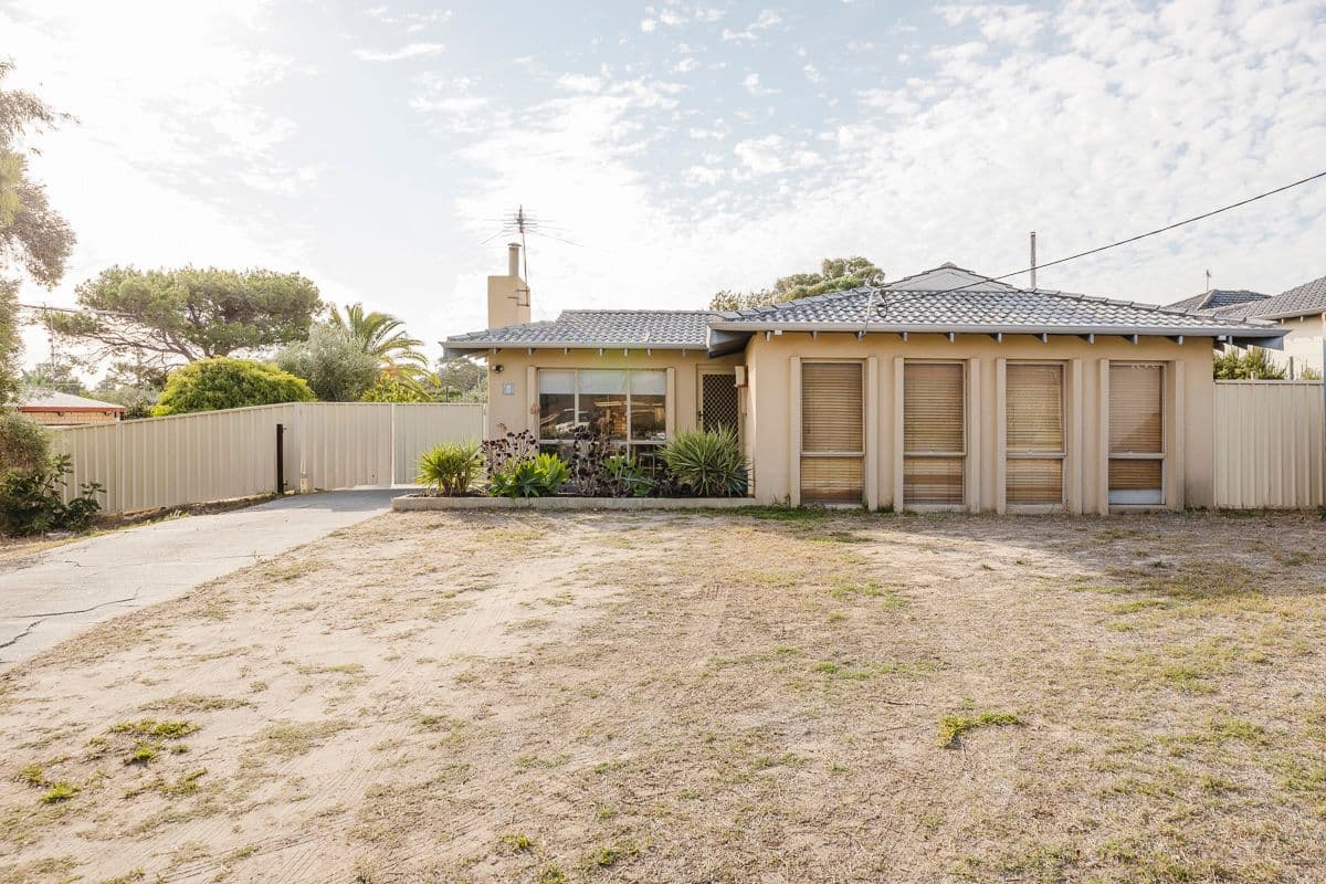 11 Mitchell Place, Two Rocks WA 6037, Two Rocks - Thumbnail 4
