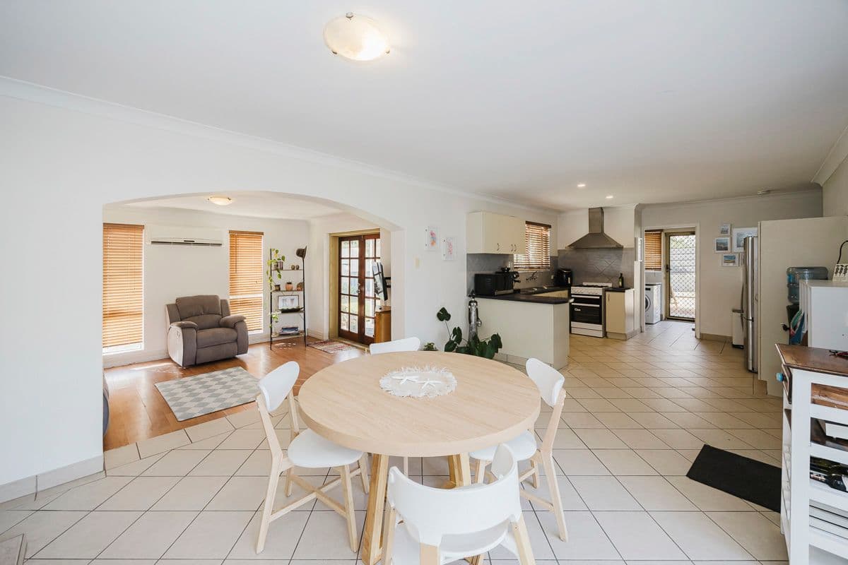 11 Mitchell Place, Two Rocks WA 6037, Two Rocks - Thumbnail 5