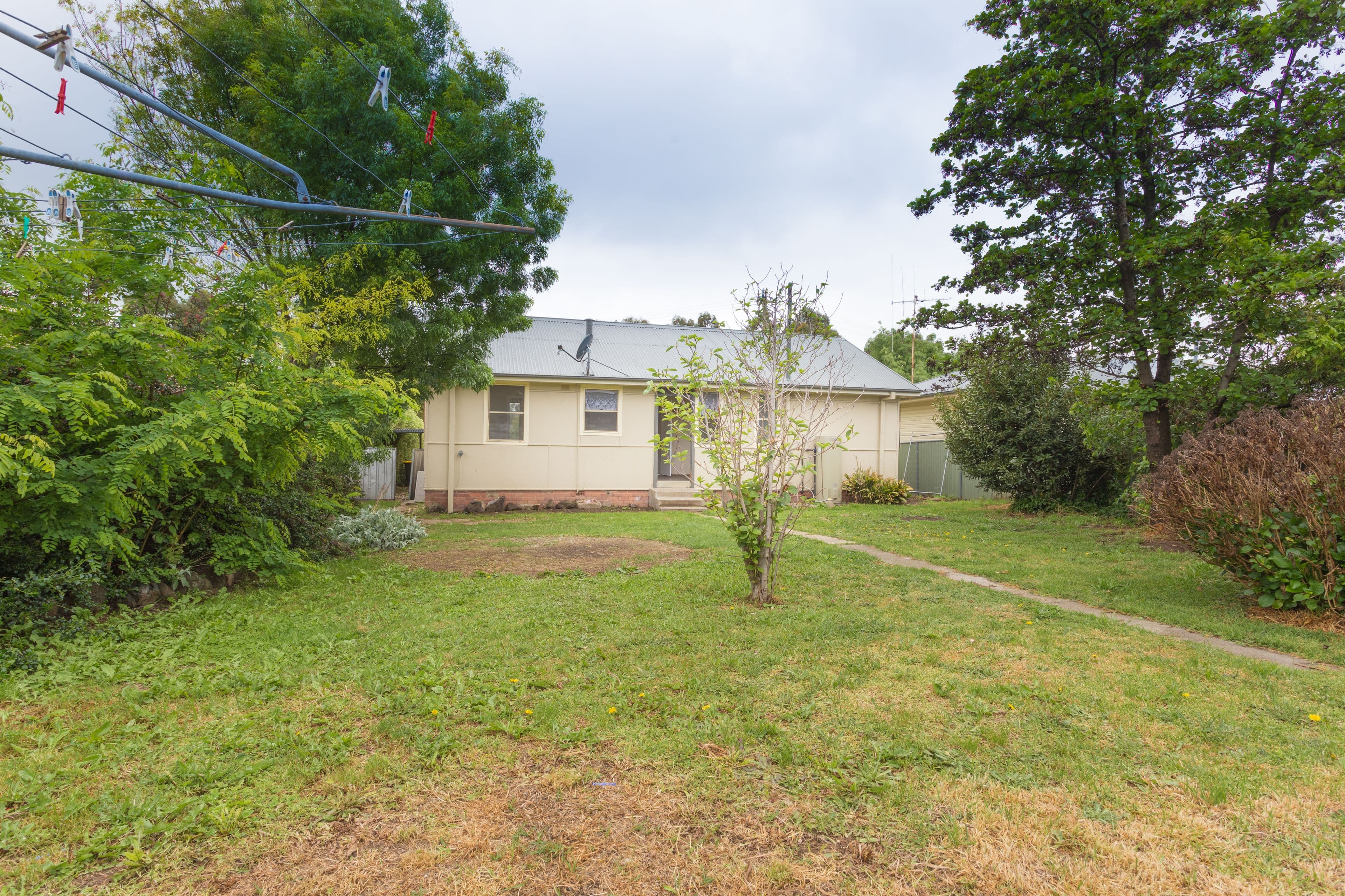 49 Burrendong Way, Orange - Thumbnail 2