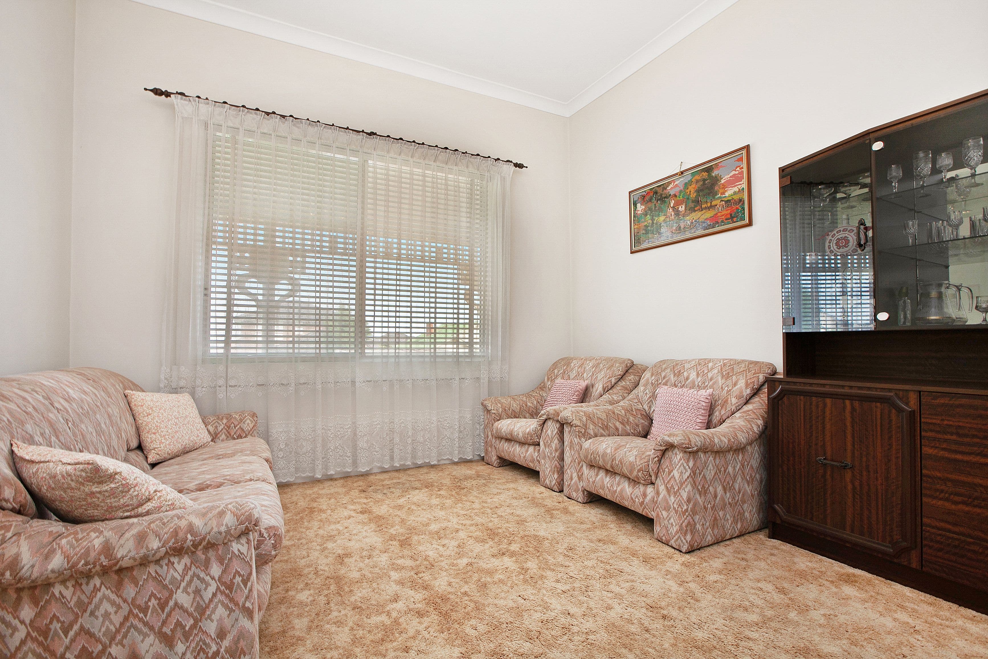 6 Howards Way, Point Cook - Thumbnail 3