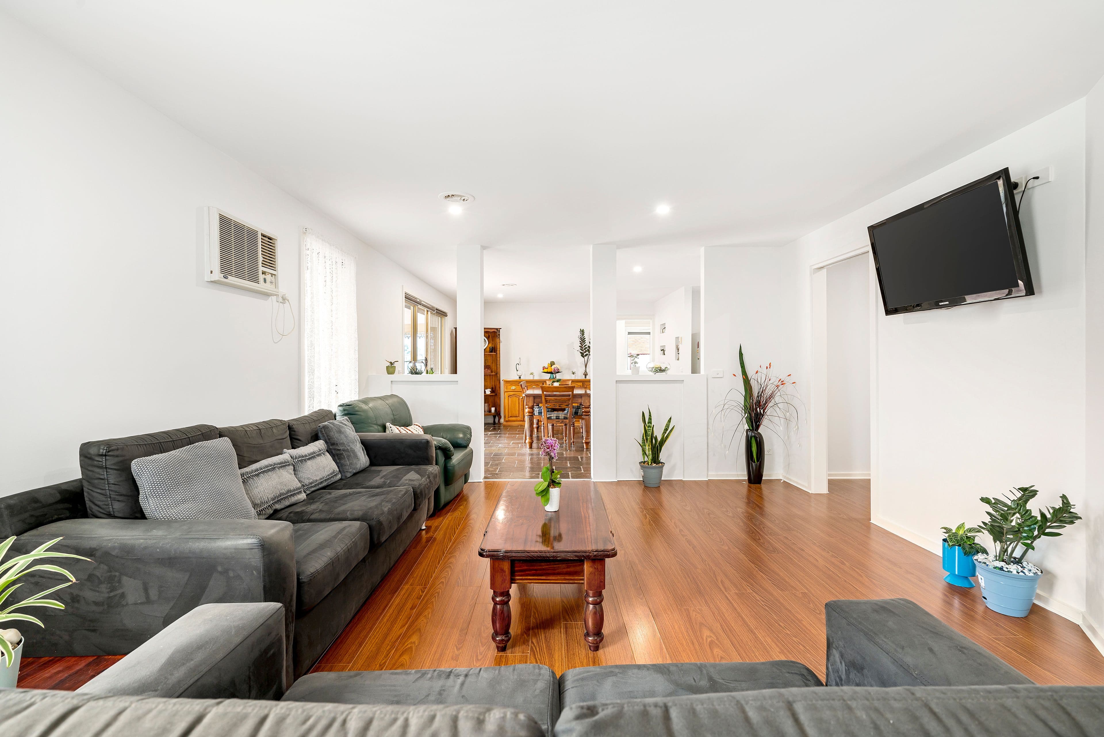 14 Xavier Court, Sunbury VIC 3429, Sunbury - Thumbnail 3