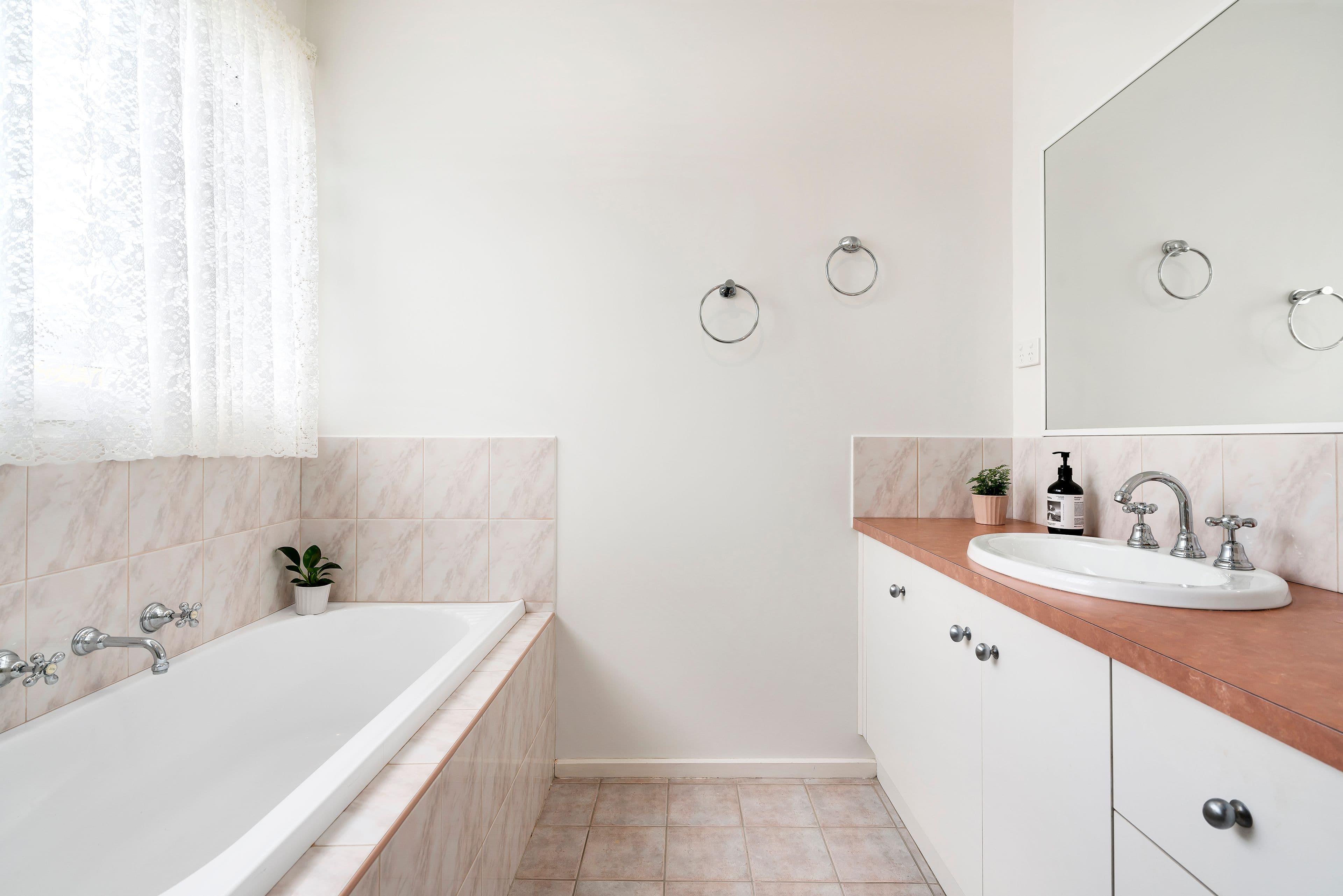 14 Xavier Court, Sunbury VIC 3429, Sunbury - Thumbnail 8