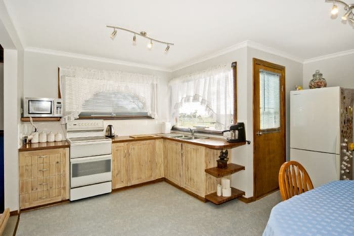 49 Wallace Street, Meredith VIC 3333, Meredith - Thumbnail 2