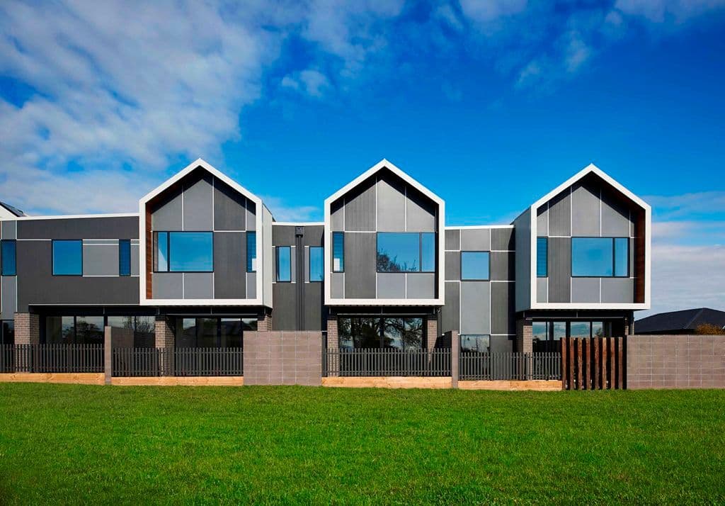 10 Windward Lane, Cranbourne West VIC 3977, Cranbourne West - Thumbnail 2