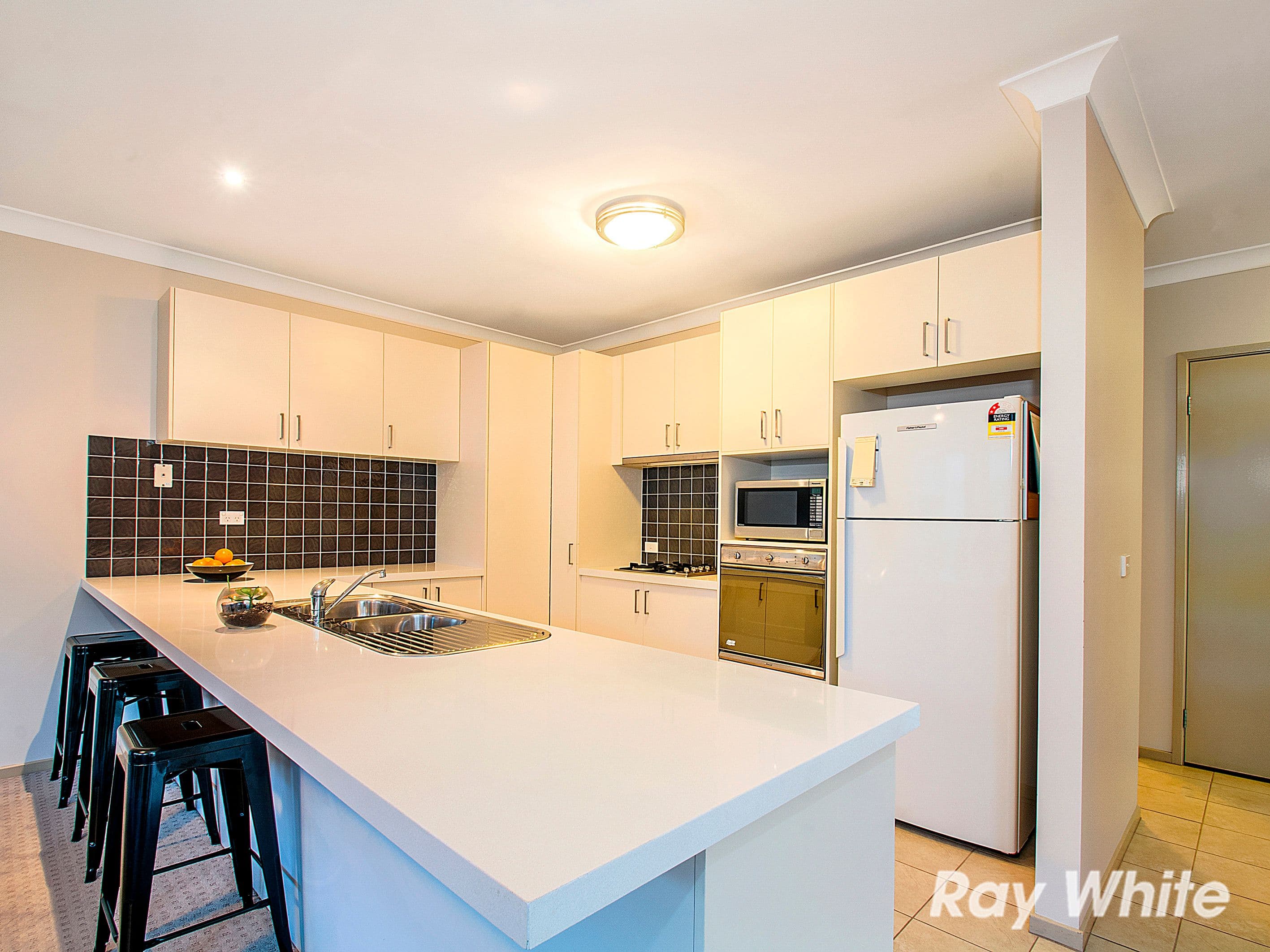 15 Marlowe Place, Kellyville Ridge - Thumbnail 3