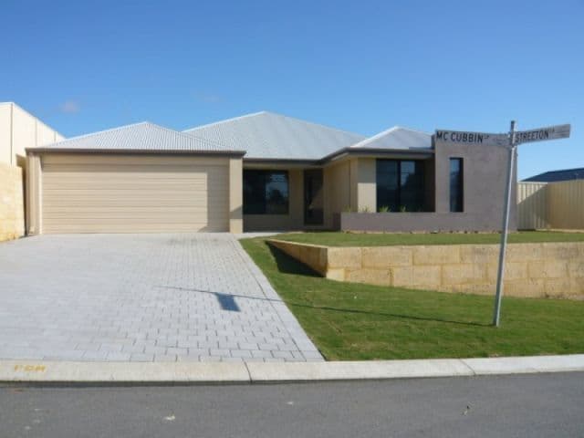 35 McCubbin Loop, DAWESVILLE WA 6211, Dawesville - Image 1