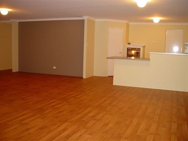 35 McCubbin Loop, DAWESVILLE WA 6211, Dawesville - Thumbnail 2