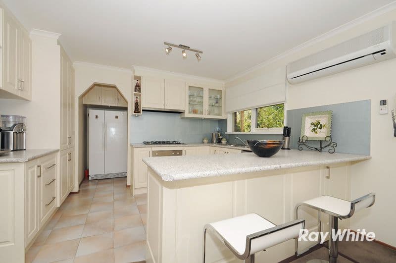 11 Glenbourne Road, CRANBOURNE VIC 3977, Cranbourne - Image 1