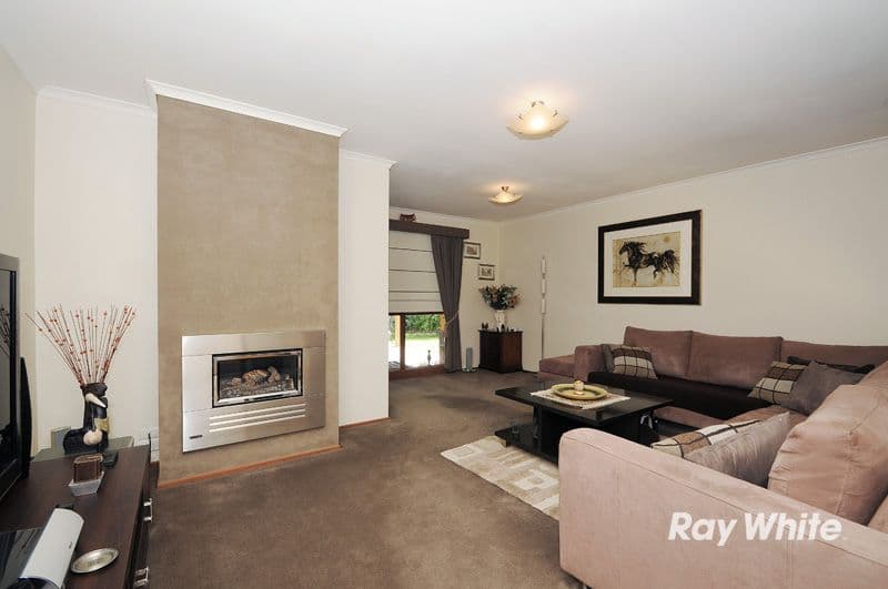11 Glenbourne Road, CRANBOURNE VIC 3977, Cranbourne - Thumbnail 6