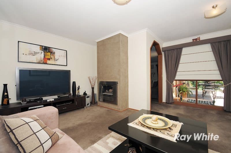 11 Glenbourne Road, CRANBOURNE VIC 3977, Cranbourne - Thumbnail 7
