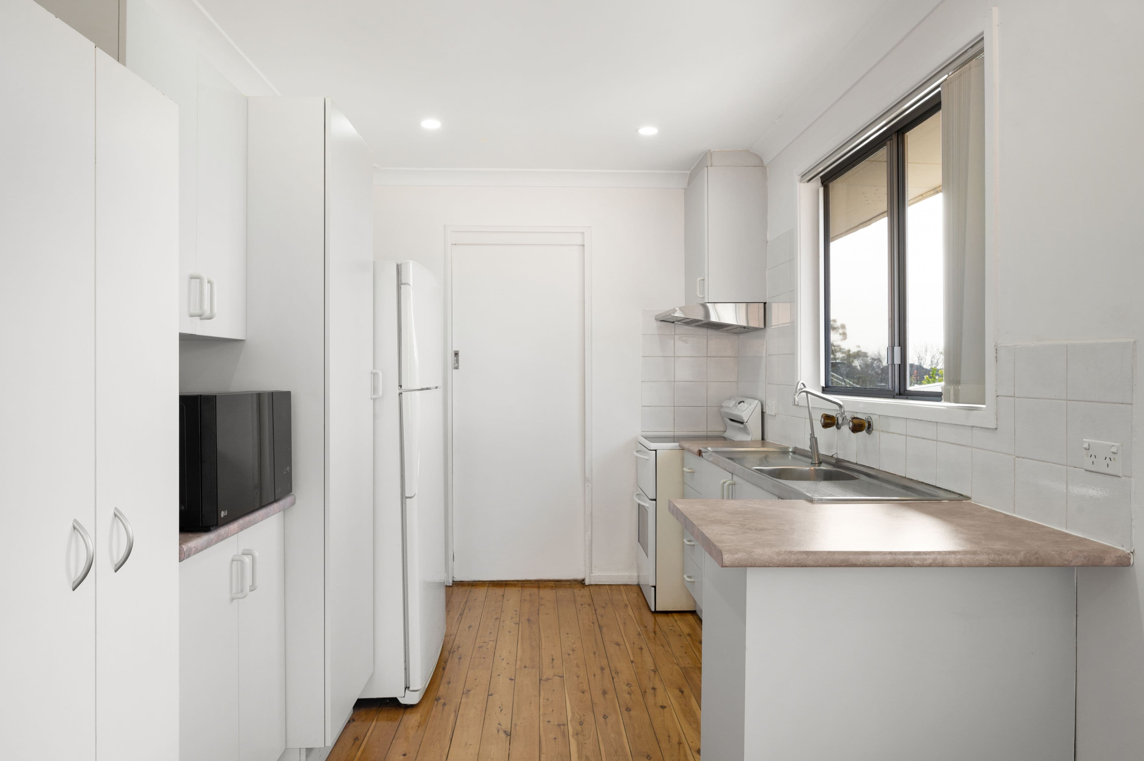 29 Fern Avenue, Bradbury NSW 2560, Bradbury - Thumbnail 6