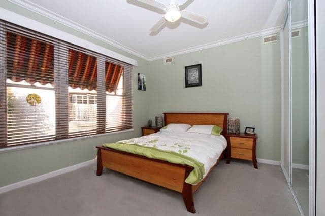 99 St Vigeons Road, RESERVOIR VIC 3073, Reservoir - Thumbnail 8
