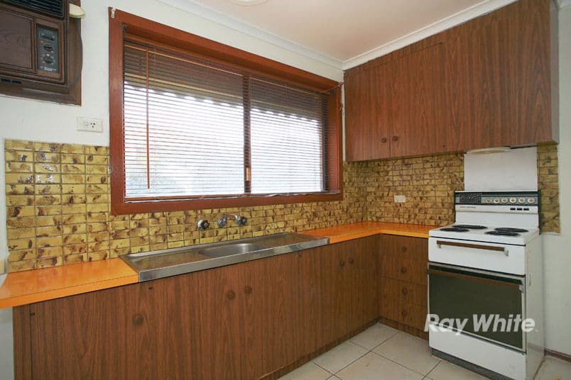 19 Crescent Street, NOBLE PARK VIC 3174, Noble Park - Thumbnail 3