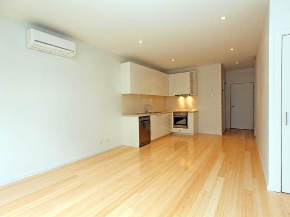 8 Waxflower Crescent, Bundoora VIC 3083, Bundoora - Thumbnail 3