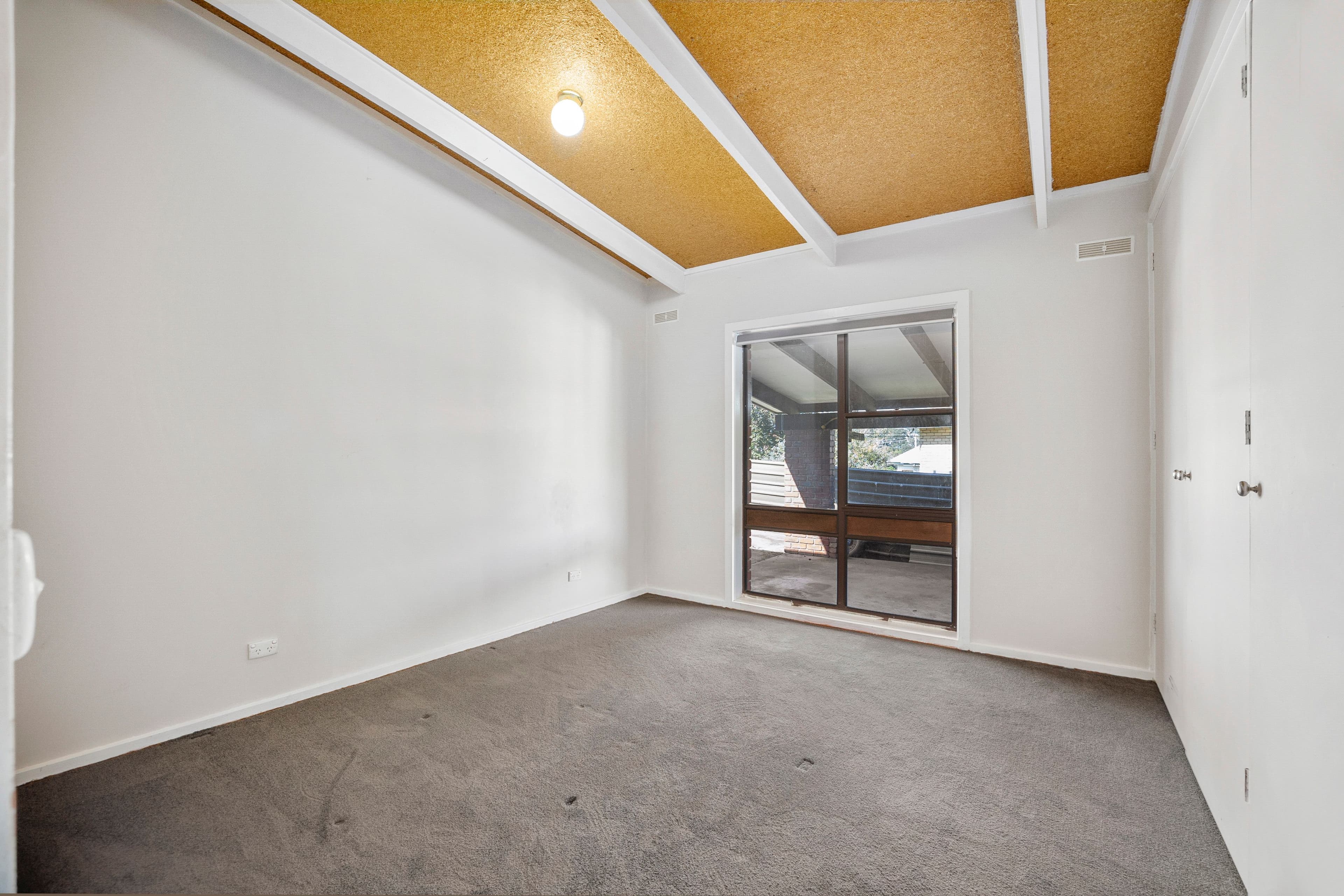 24 Bellingham Street, Leongatha VIC 3953, Leongatha - Thumbnail 8