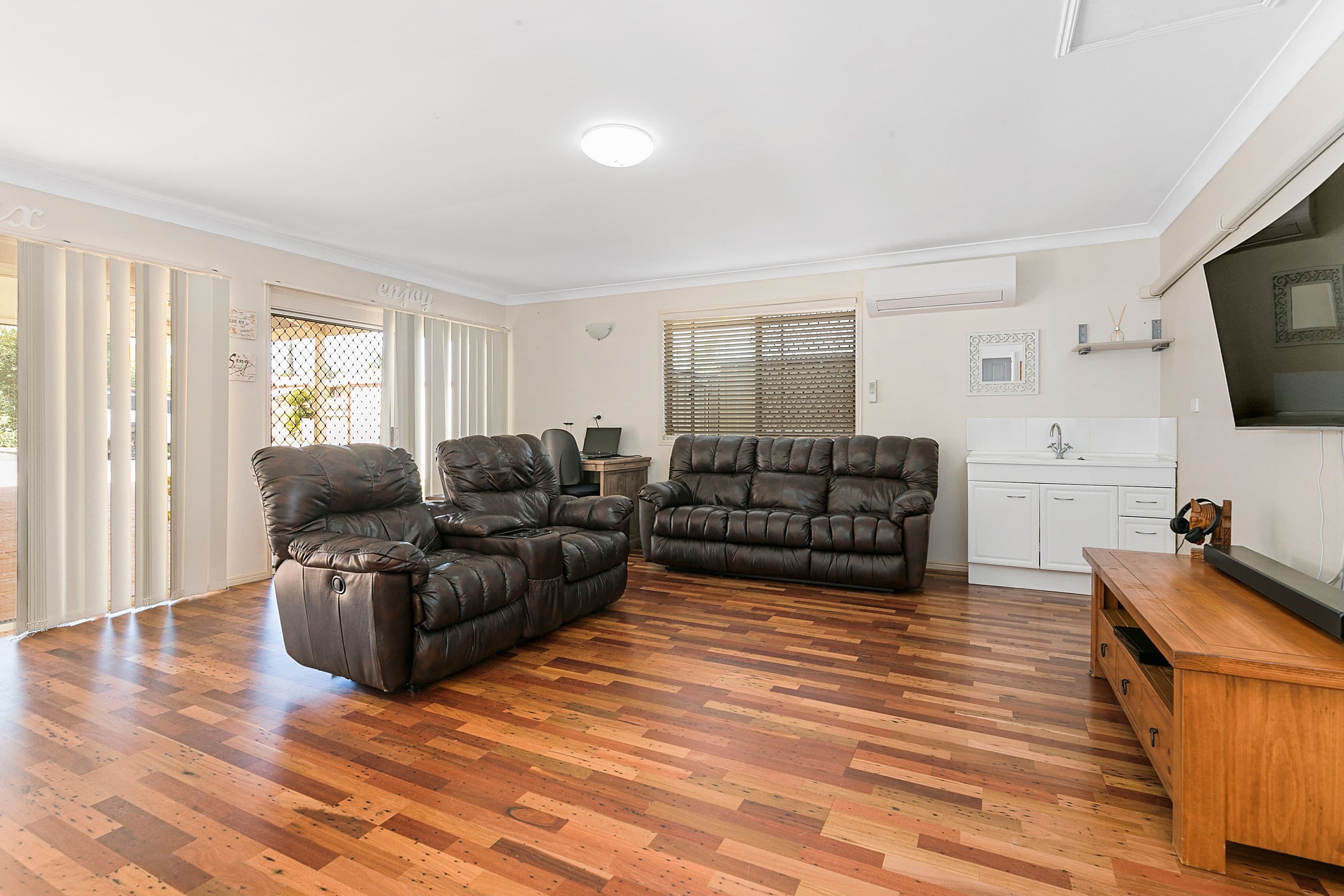 30 Tulipwood Street, Birkdale QLD 4159, Birkdale - Thumbnail 8