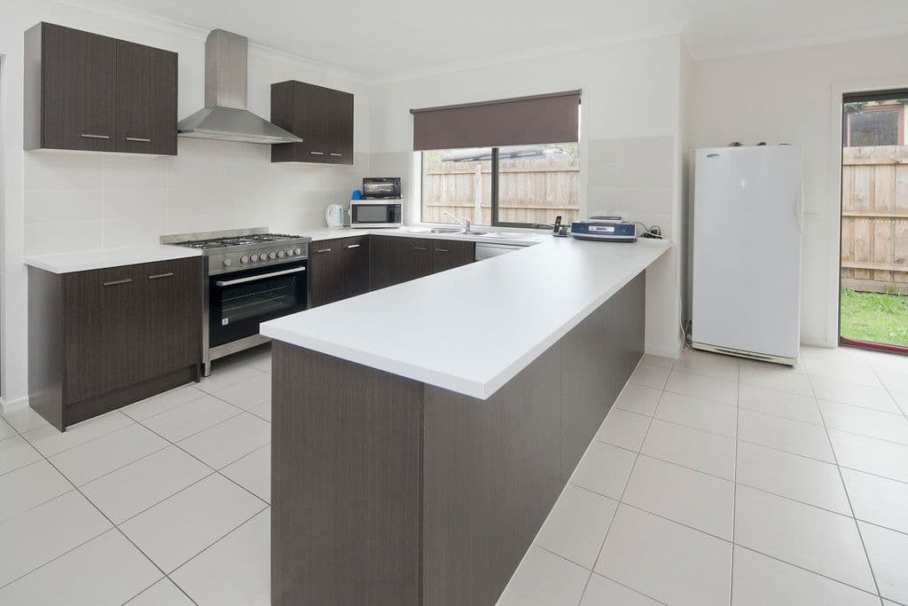 70 Edward Street, Langwarrin VIC 3910, Langwarrin - Thumbnail 2