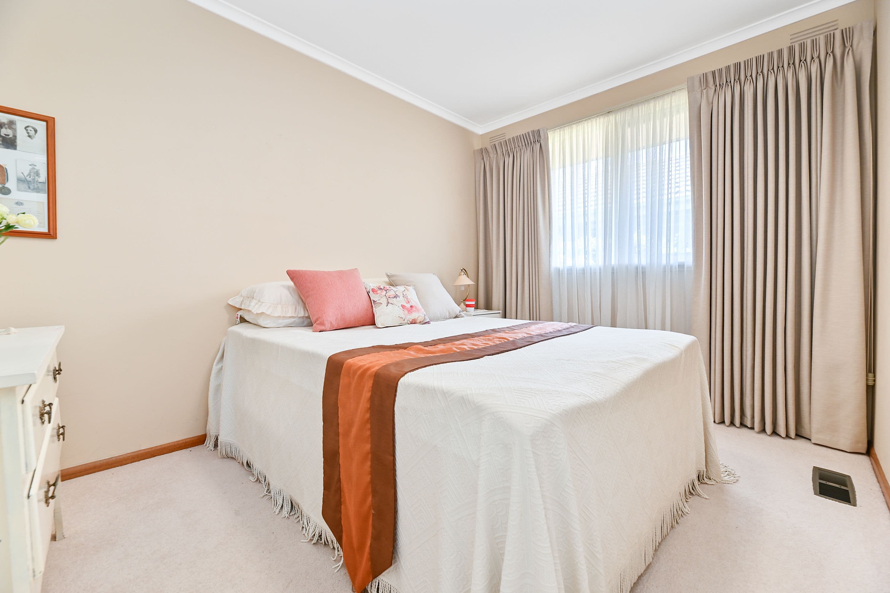 18 Laura Grove, Mount Waverley VIC 3149, Mount Waverley - Thumbnail 7