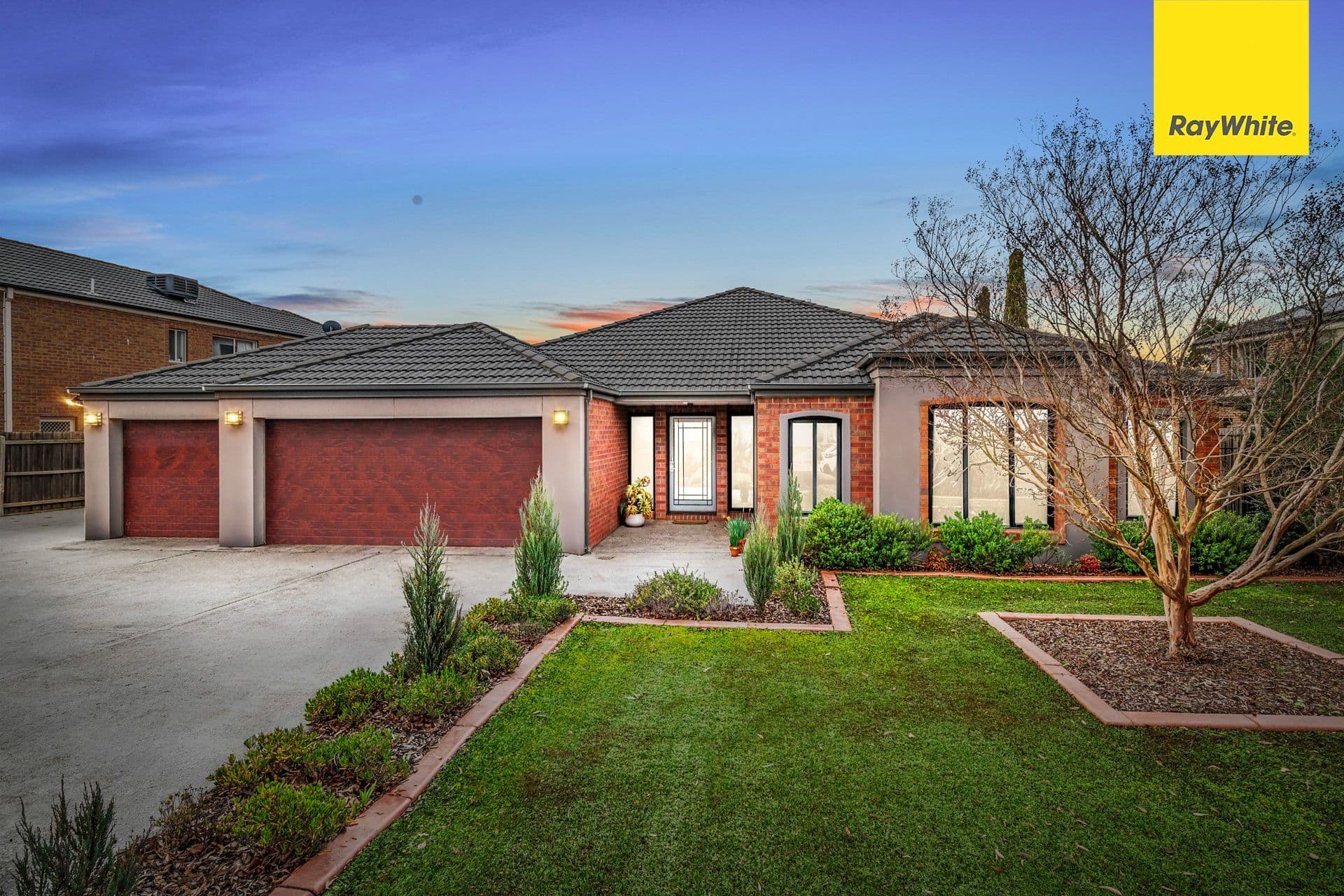 16 Pinto Way, Sunbury VIC 3429, Sunbury - Thumbnail 2