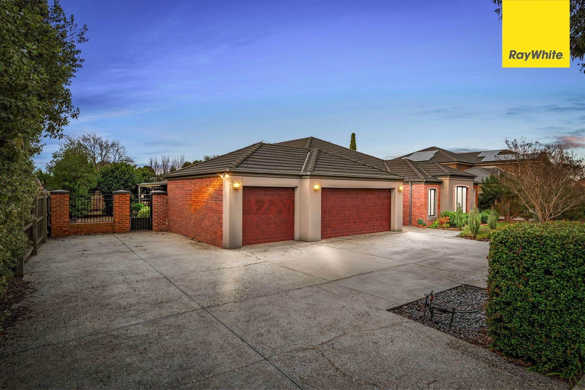 16 Pinto Way, Sunbury VIC 3429, Sunbury - Thumbnail 3