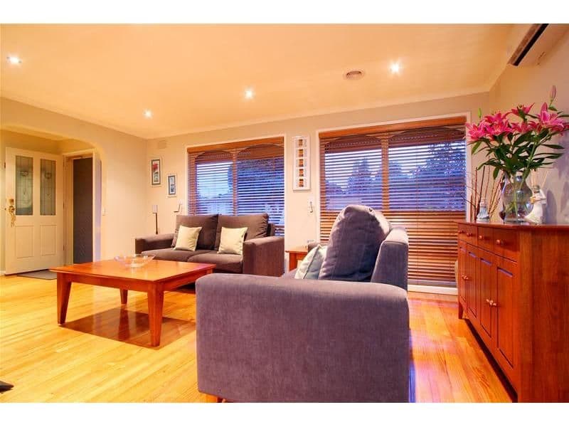 8 Japonica Street, BUNDOORA VIC 3083, Bundoora - Thumbnail 3