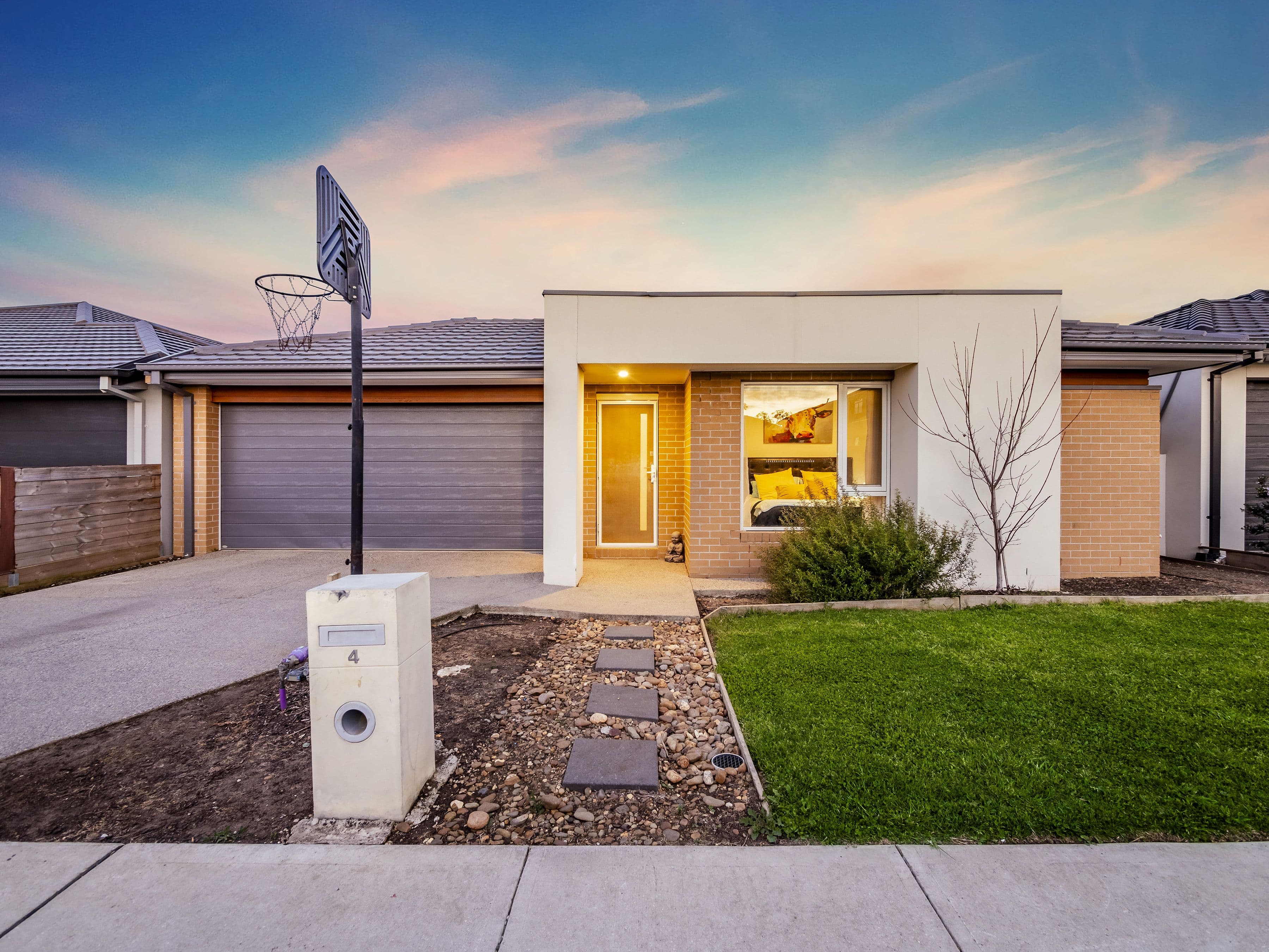 4 Bowler Avenue, Clyde VIC 3978, Clyde - Image 1