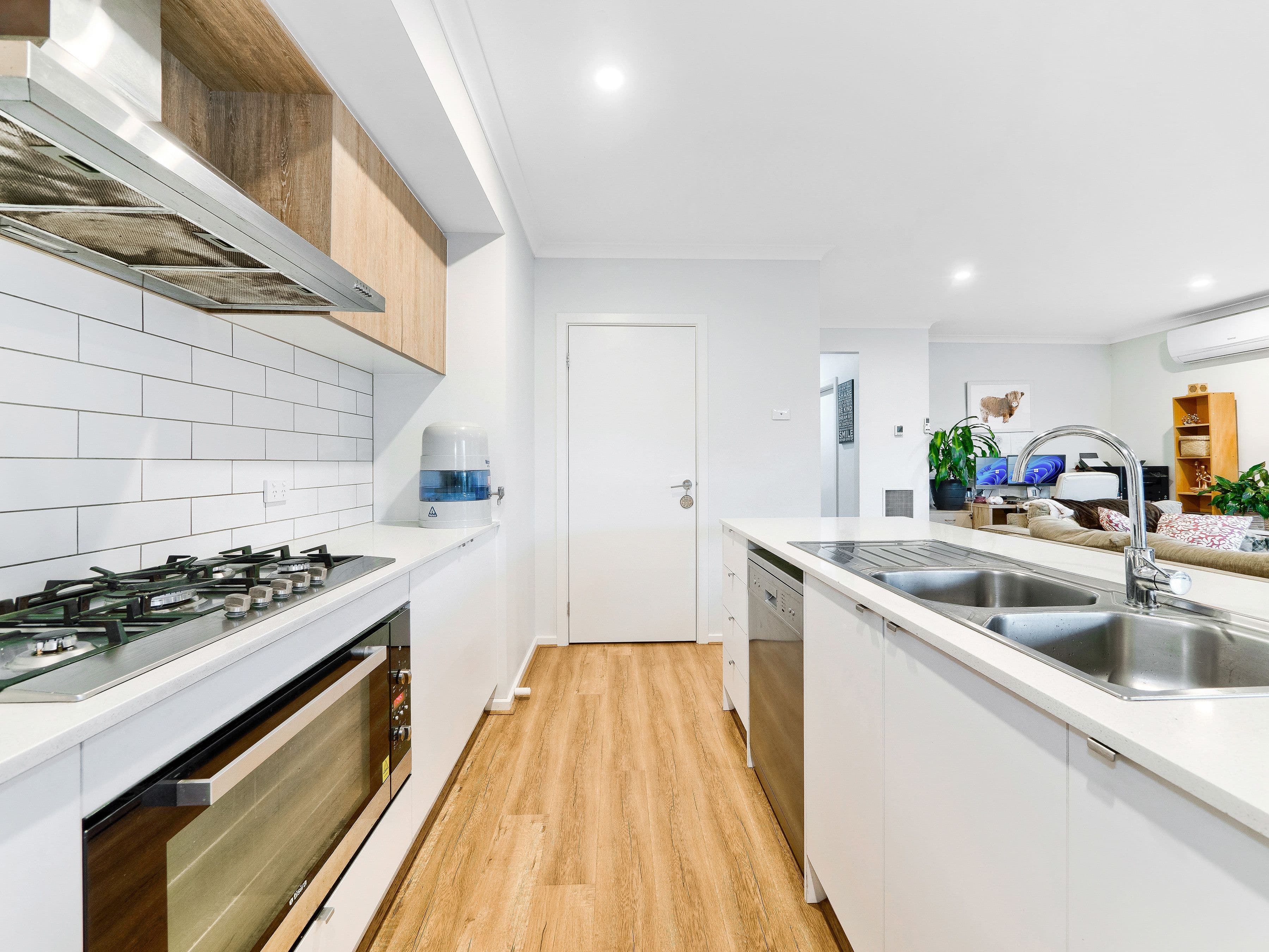 4 Bowler Avenue, Clyde VIC 3978, Clyde - Thumbnail 6