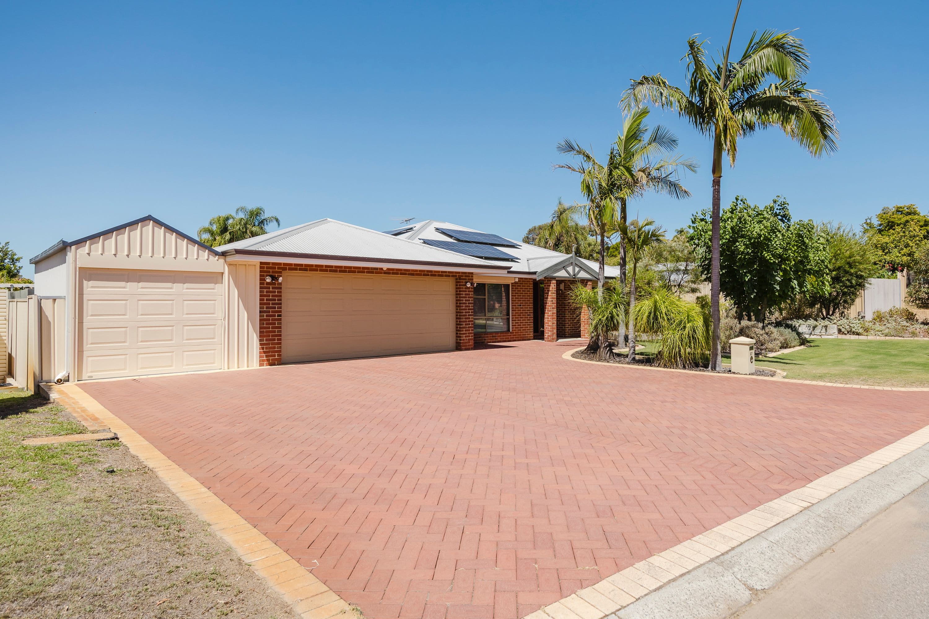37 Lagoon Heights, Ballajura WA 6066, Ballajura - Thumbnail 2