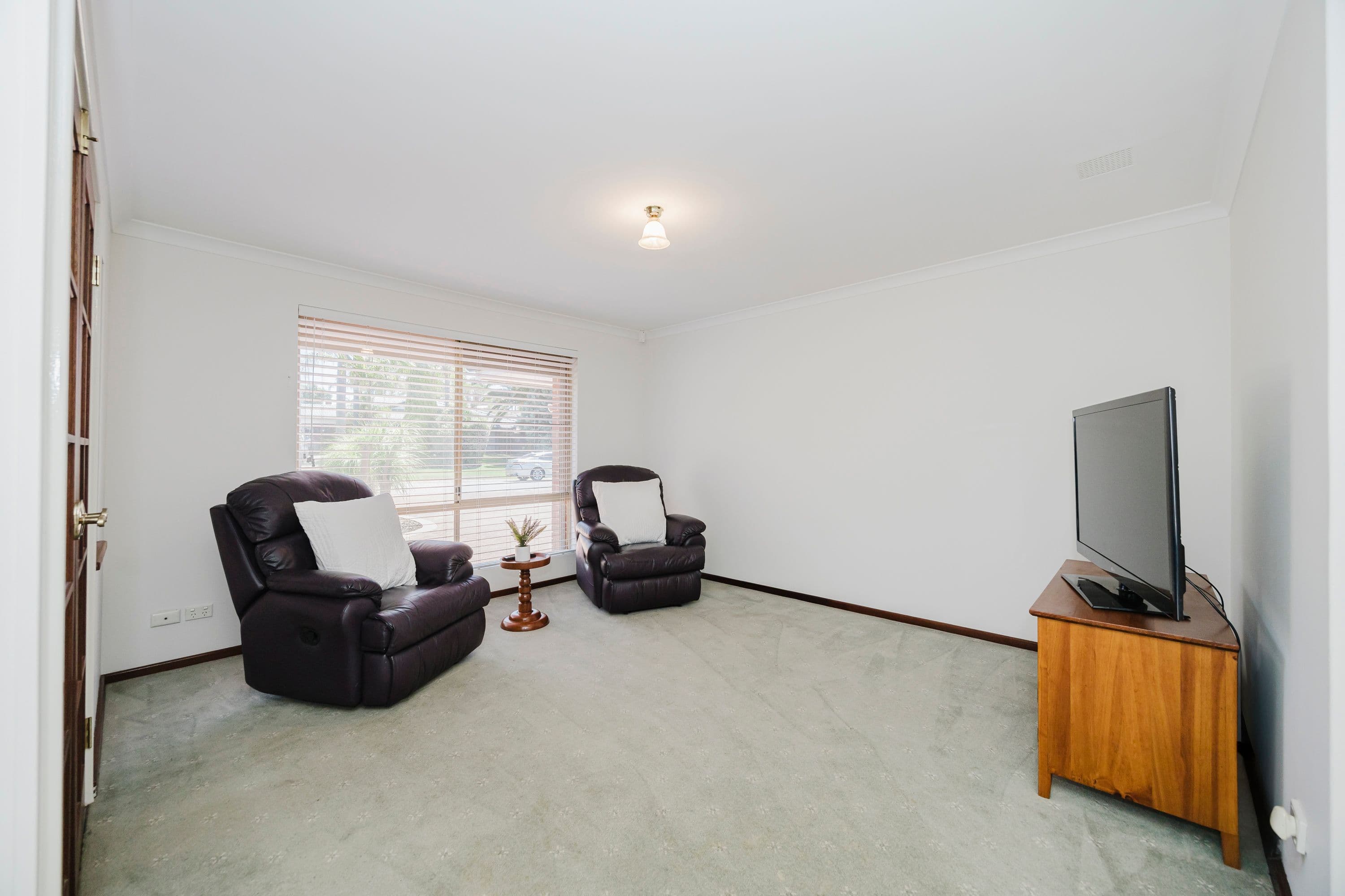 37 Lagoon Heights, Ballajura WA 6066, Ballajura - Thumbnail 5