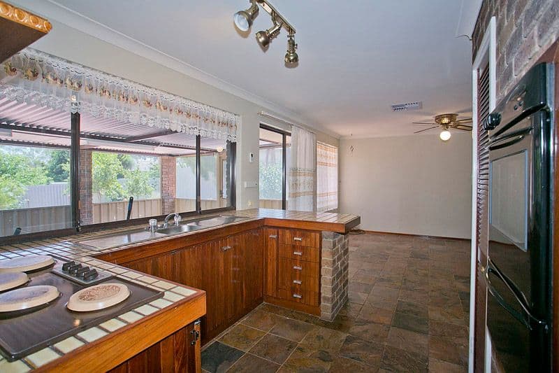 13 Rangeview Drive, BELLEVUE WA 6056, Bellevue - Thumbnail 2