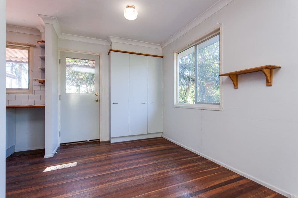 33 Pack Street, Jamboree Heights QLD 4074, Jamboree Heights - Thumbnail 4